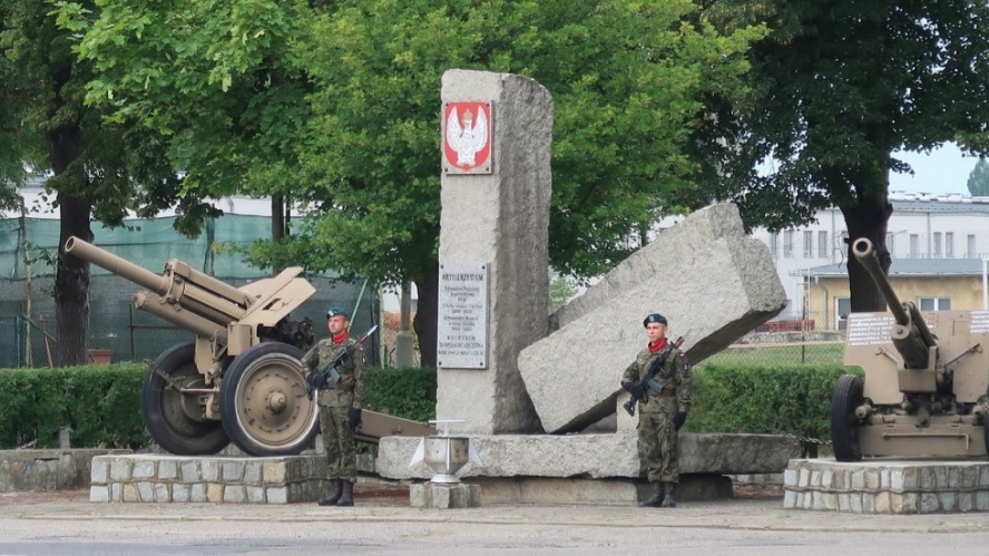 Święto Wojska Polskiego w 100 rocznicę Bitwy Warszawskiej Święto Wojska Polskiego w 100 rocznicę Bitwy Warszawskiej